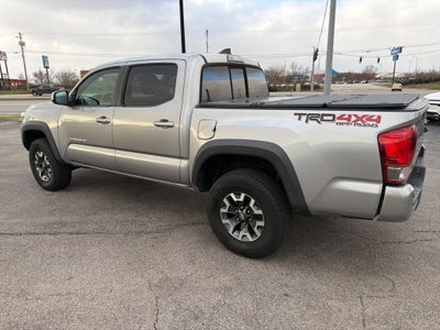 2016 Toyota Tacoma SR