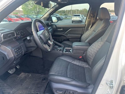 2024 Toyota Tacoma 4WD SR5