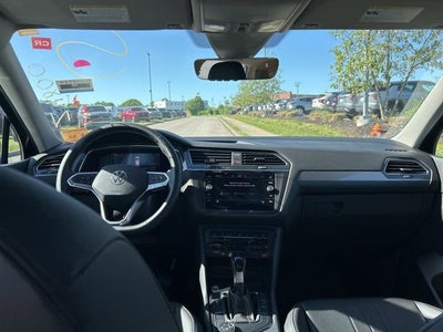 2022 Volkswagen Tiguan SE