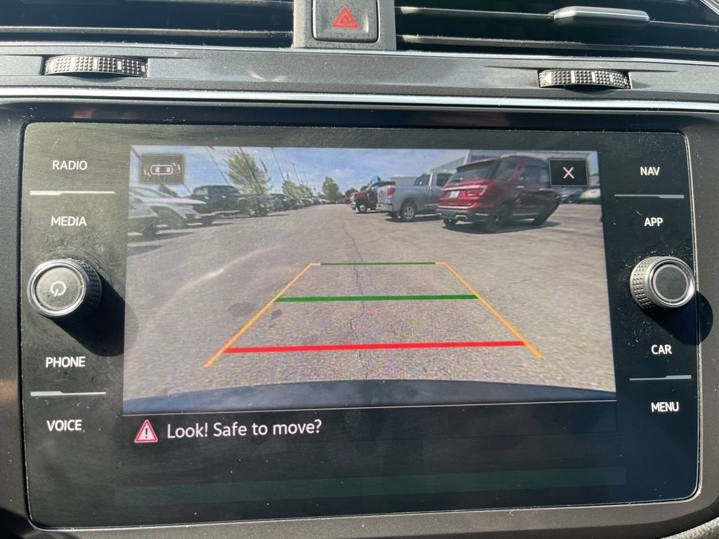 2022 Volkswagen Tiguan SEL R-Line