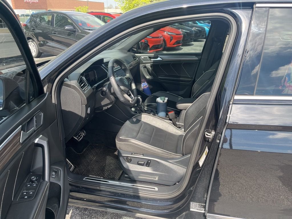 2022 Volkswagen Tiguan SEL R-Line