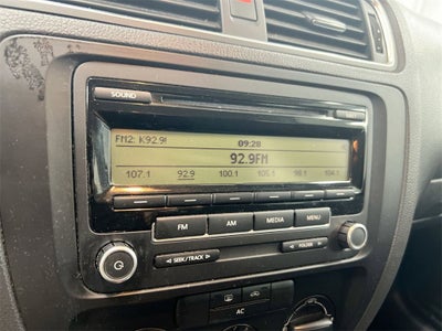 2011 Volkswagen Jetta Base