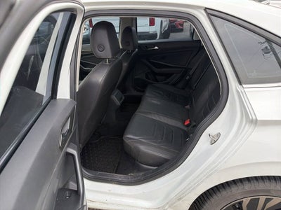 2019 Volkswagen Jetta SEL Premium