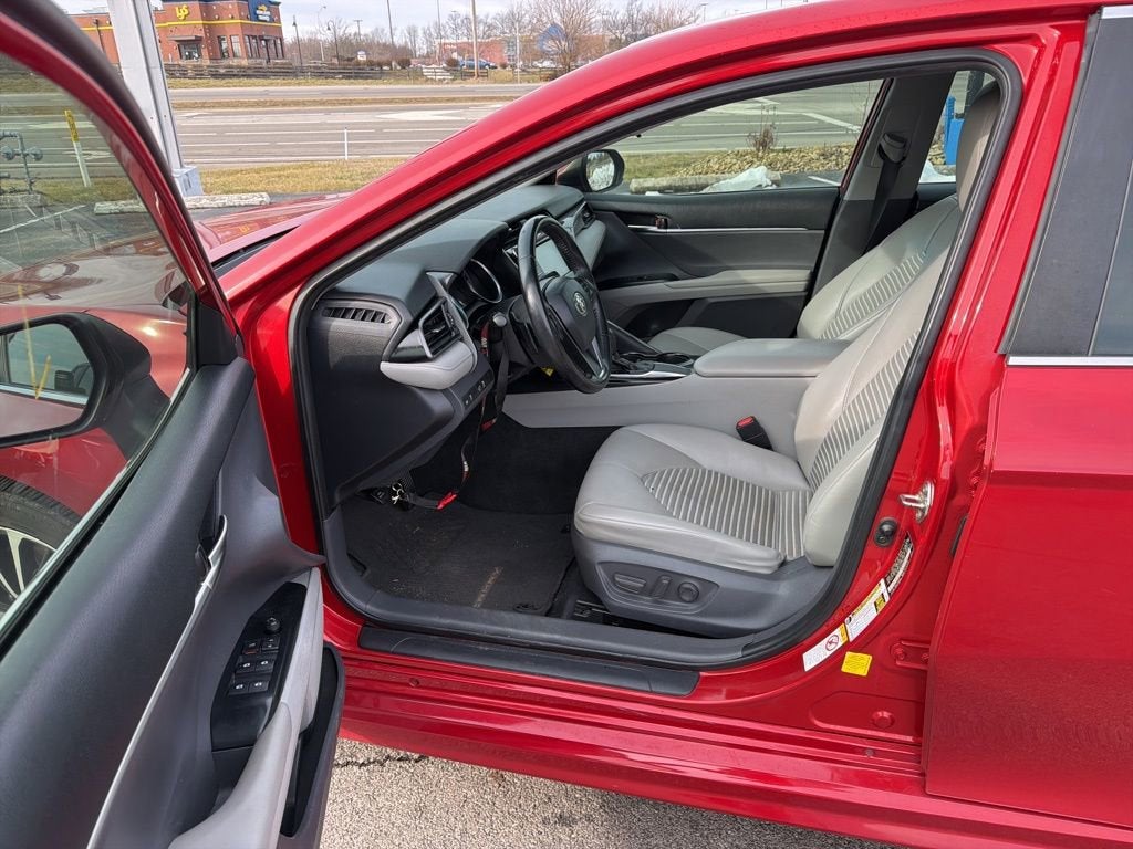 2019 Toyota Camry LE