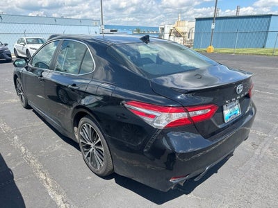2019 Toyota Camry Hybrid LE