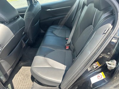 2019 Toyota Camry Hybrid LE