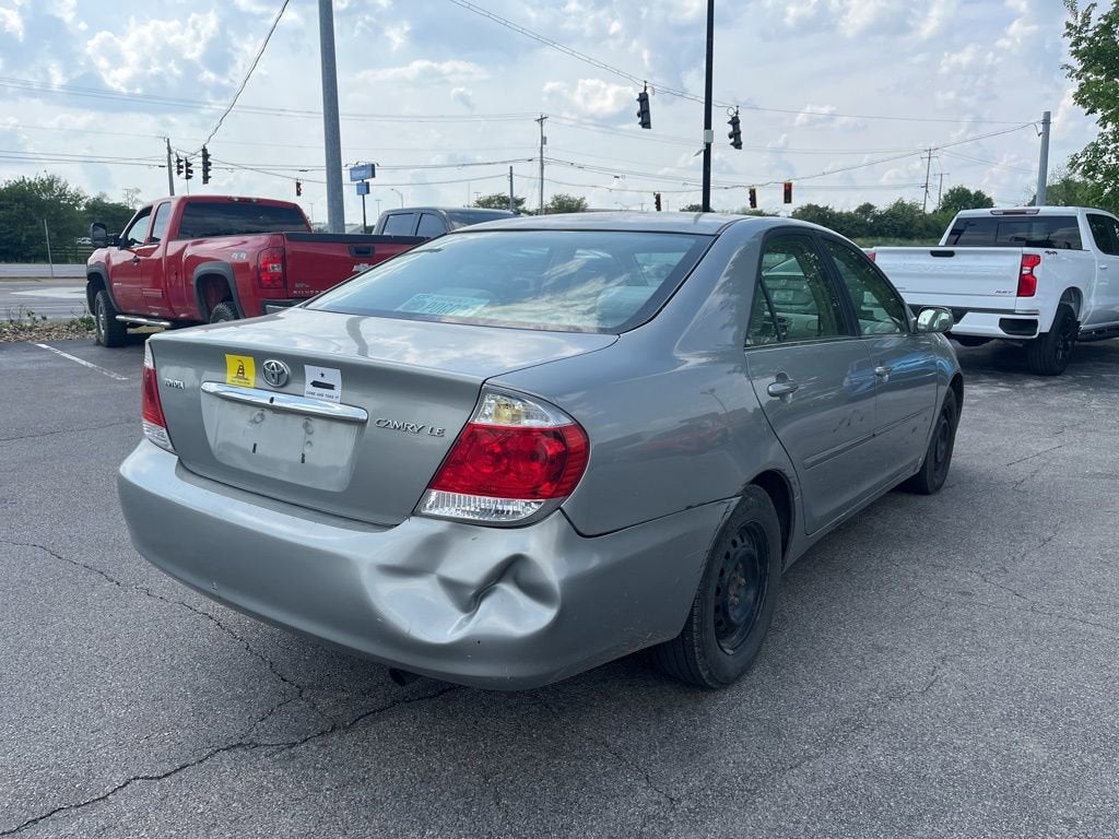 2005 Toyota Camry LE