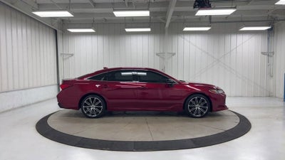 2019 Toyota Avalon XLE