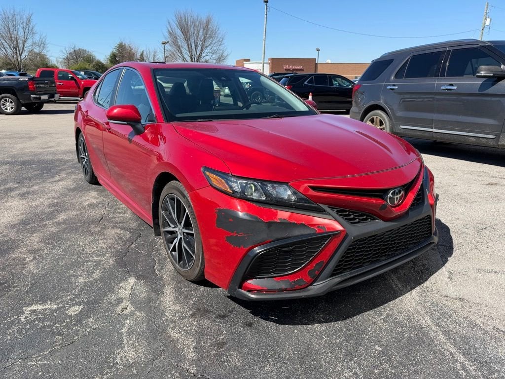 2022 Toyota Camry SE