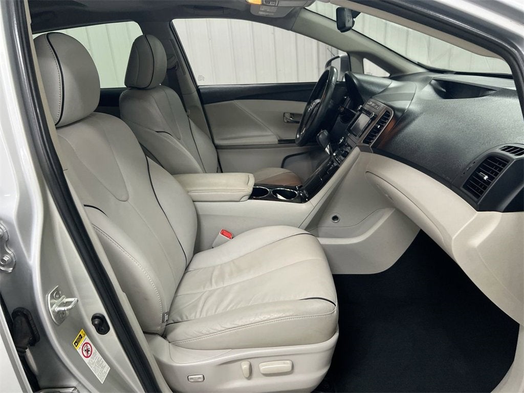 2013 Toyota Venza LE