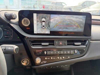 2025 Lexus ES ES 300h Ultra Luxury