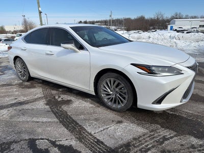 2025 Lexus ES ES 300h Ultra Luxury