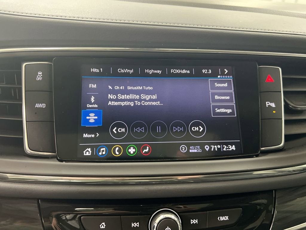 2020 Buick Enclave Essence