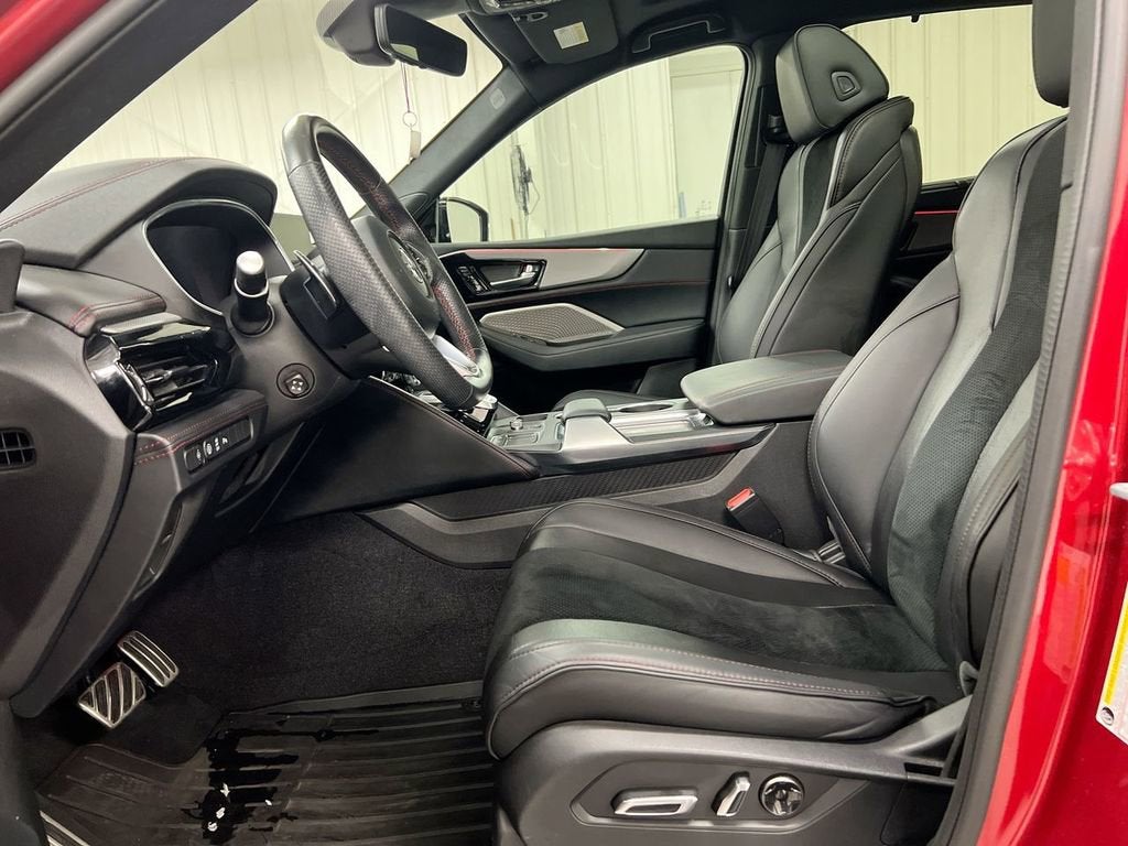 2023 Acura MDX w/A-Spec Package
