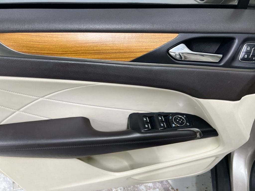 2015 Lincoln MKC Base