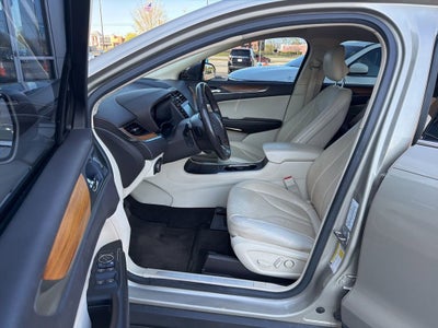 2015 Lincoln MKC Base