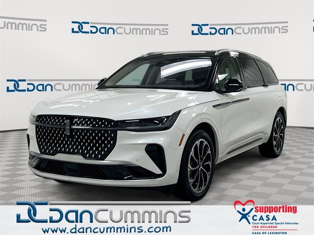 2025 Lincoln Nautilus Reserve