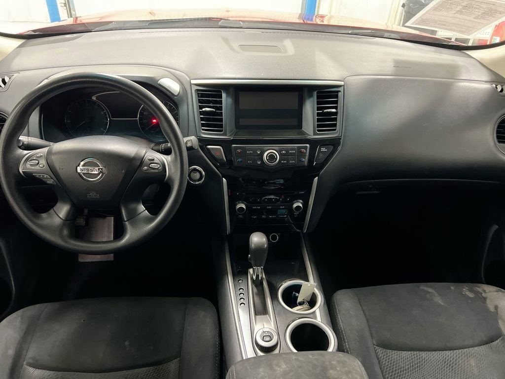 2016 Nissan Pathfinder Platinum