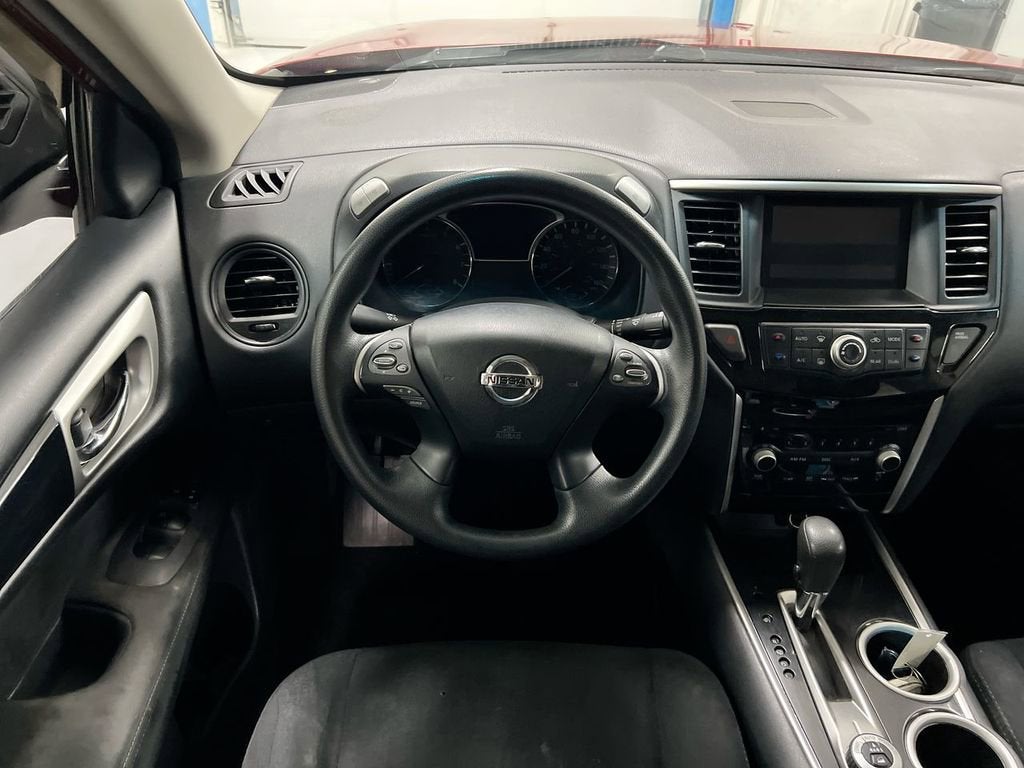 2016 Nissan Pathfinder Platinum