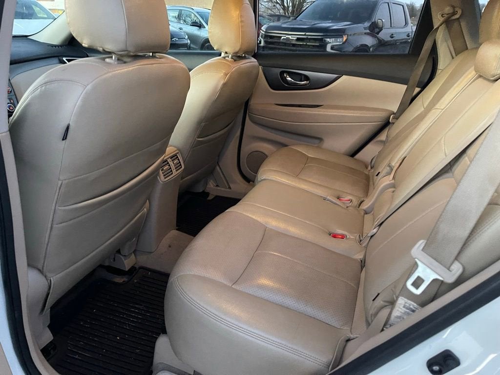 2015 Nissan Rogue SV