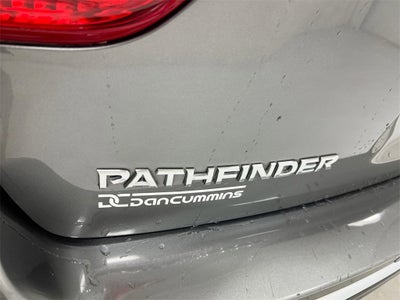 2020 Nissan Pathfinder SV