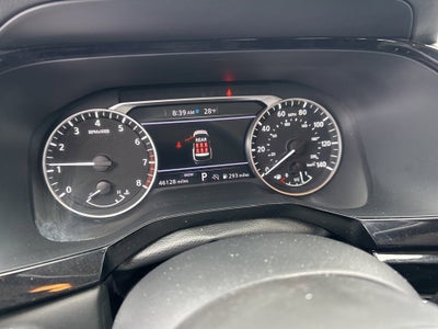 2024 Nissan Pathfinder SV