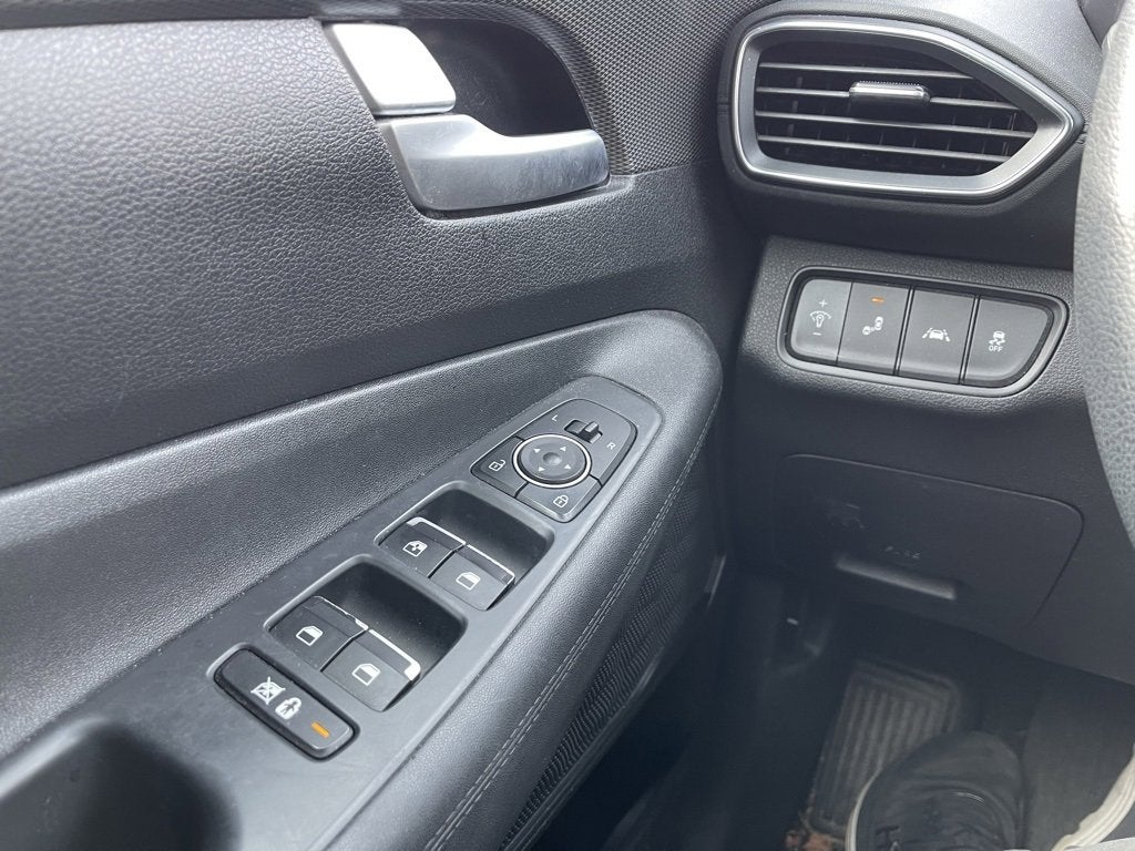 2019 Hyundai Santa Fe SE