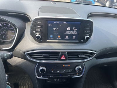 2019 Hyundai Santa Fe SE