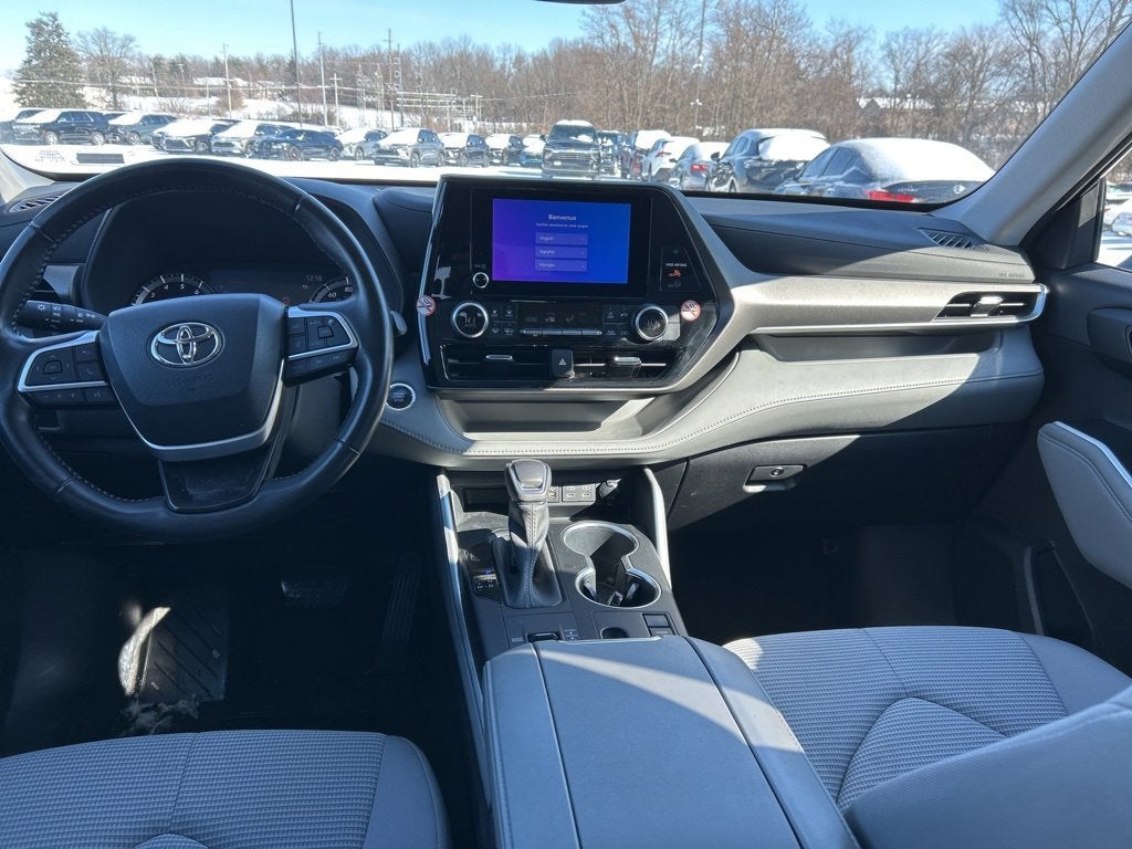 2023 Toyota Highlander L