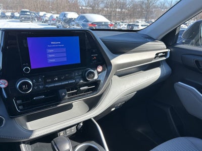 2023 Toyota Highlander L