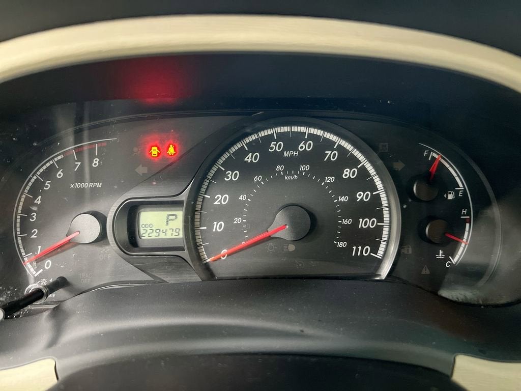 2011 Toyota Sienna LE AAS