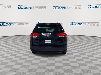 2011 Toyota Sienna LE AAS