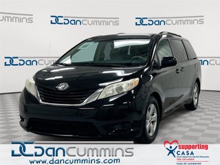 2011 Toyota Sienna LE AAS
