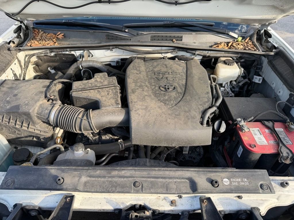 2016 Toyota Tacoma SR
