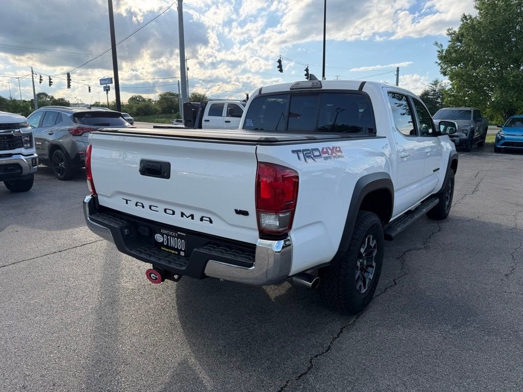 2016 Toyota Tacoma SR