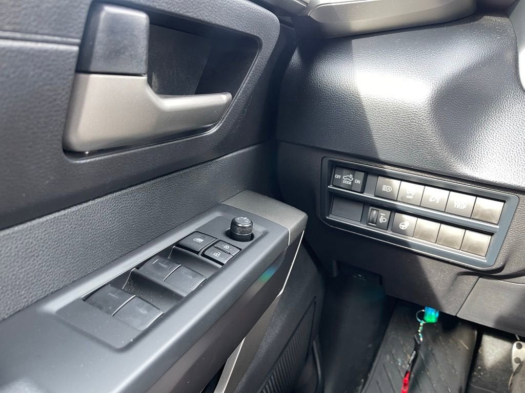 2025 Toyota Tundra 4WD SR