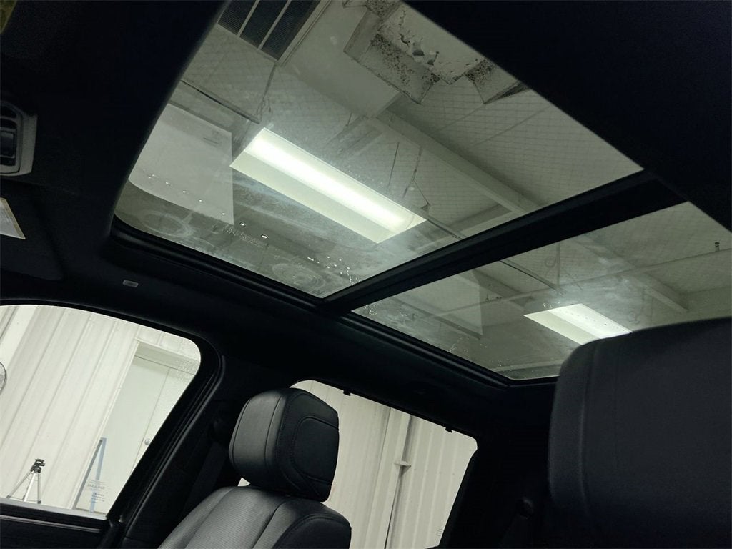 2025 Toyota Tundra 4WD Platinum