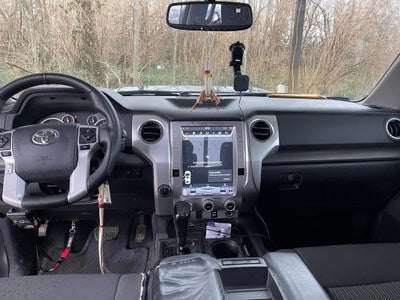 2014 Toyota Tundra 4WD Truck SR