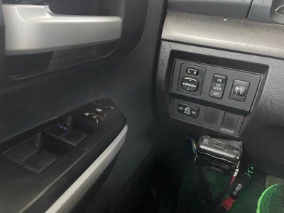 2014 Toyota Tundra 4WD Truck SR