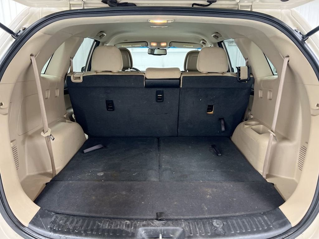 2011 Kia Sorento LX