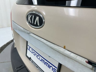 2011 Kia Sorento LX