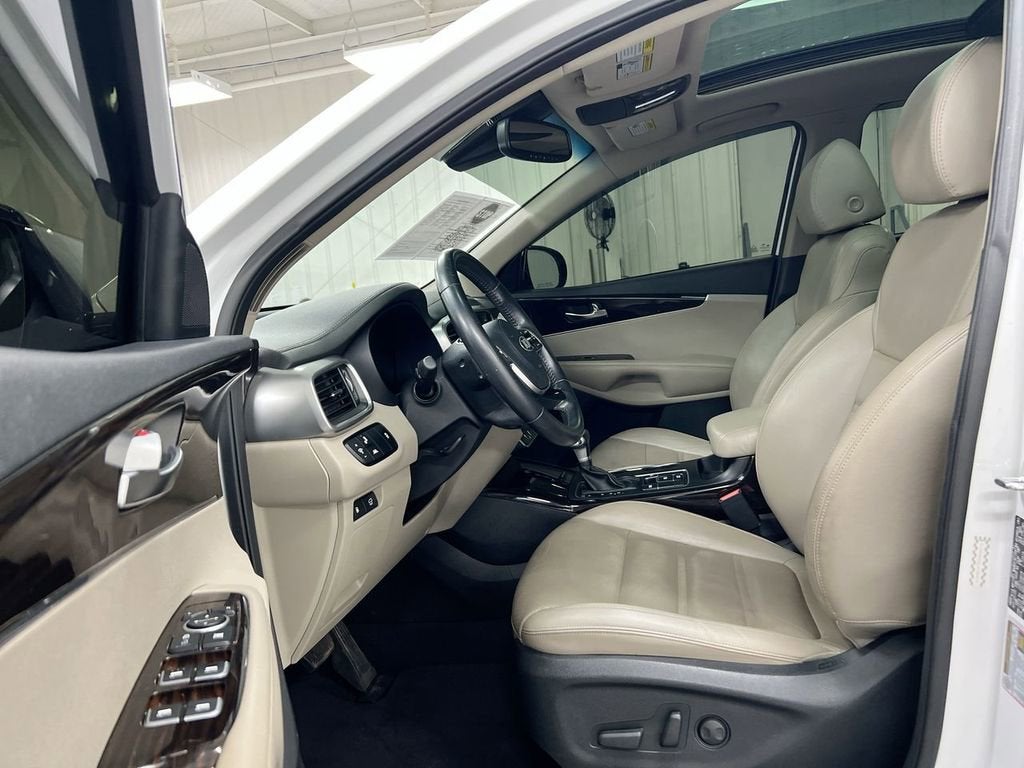 2020 Kia Sorento EX V6
