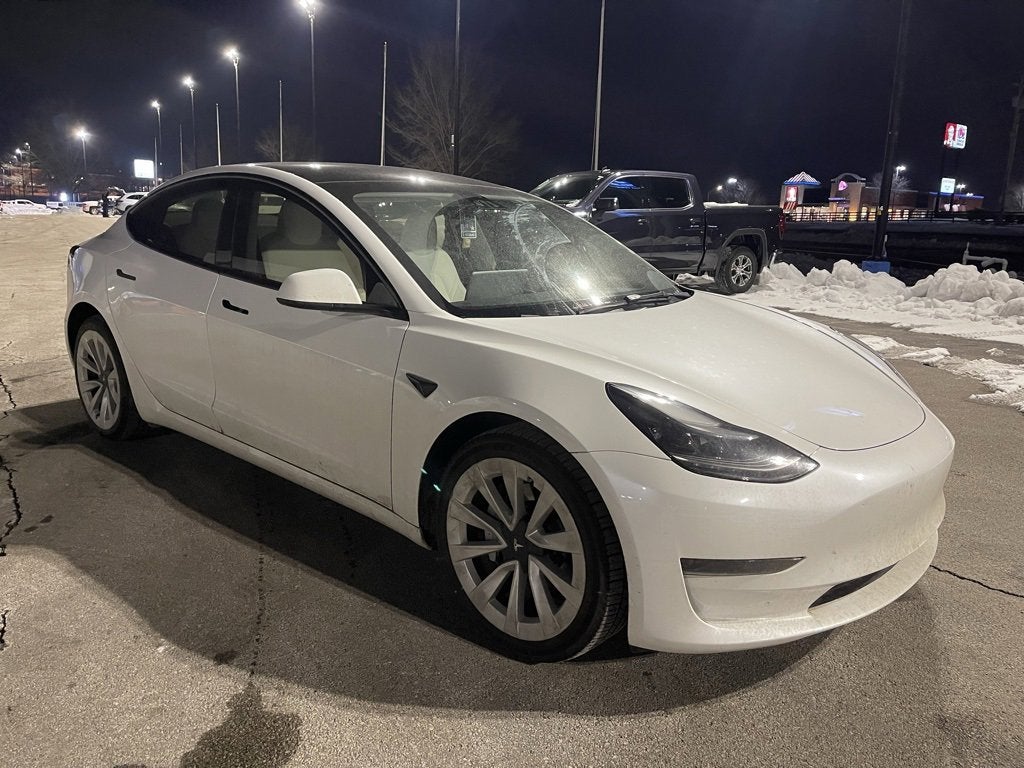 2023 Tesla Model 3 Base