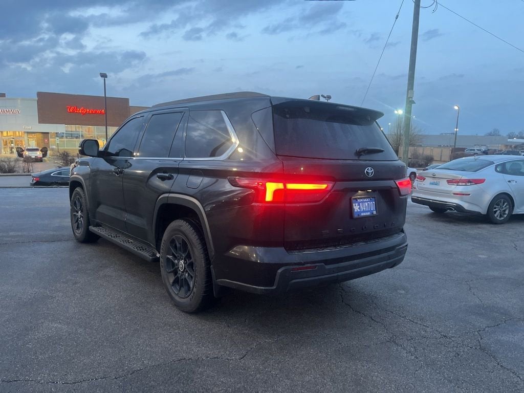 2024 Toyota Sequoia SR5