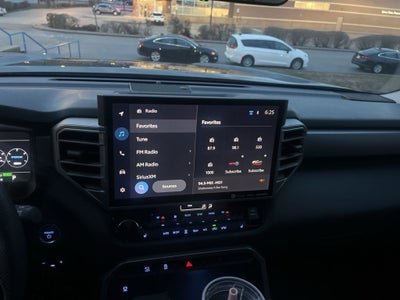 2024 Toyota Sequoia SR5