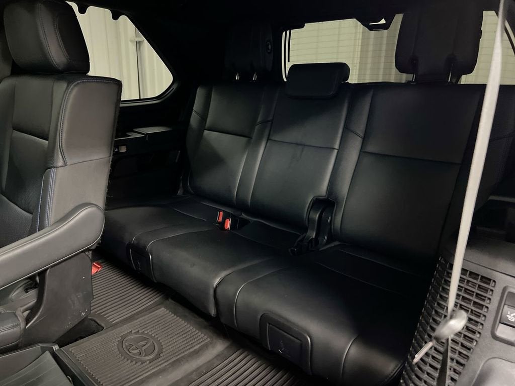 2023 Toyota Sequoia SR5