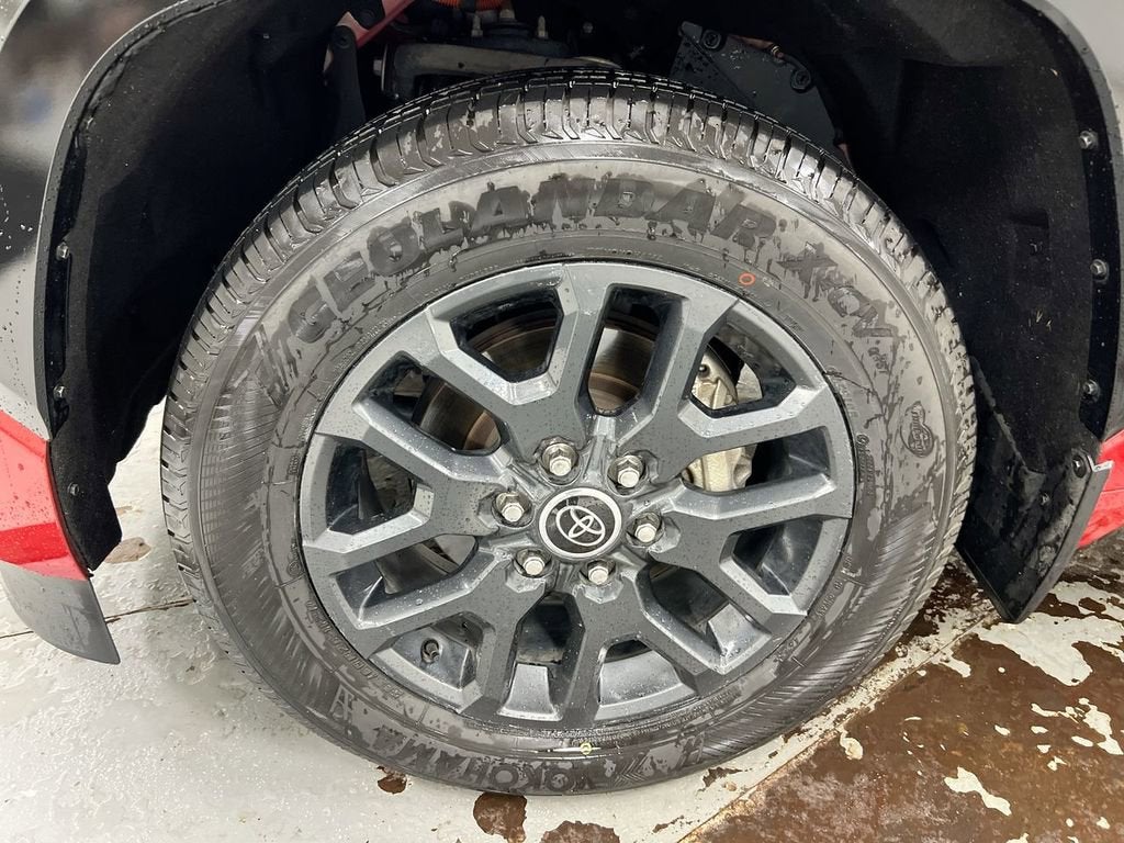 2023 Toyota Sequoia SR5