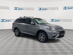 2016 Mitsubishi Outlander SE