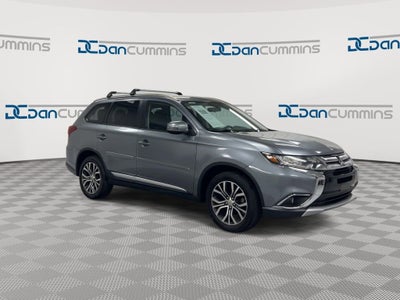 2016 Mitsubishi Outlander SE