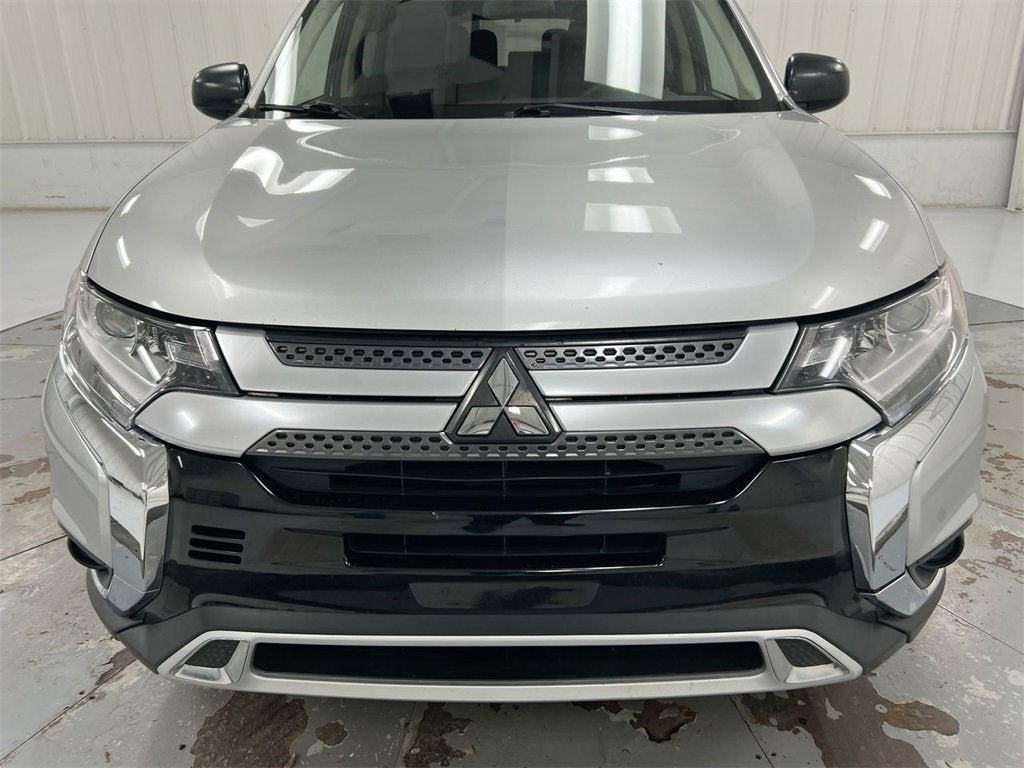 2019 Mitsubishi Outlander ES